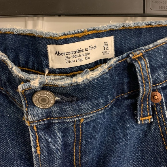 Abercrombie and Fitch Jeans - Picture 2 of 3